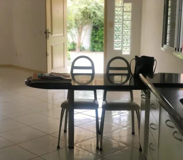 Casa de Condomínio com 3 Quartos à venda, 148m²