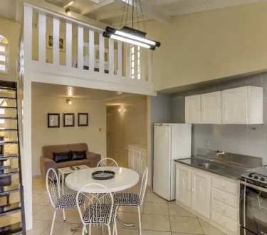 Pousada com 22 Quartos à venda, 1300m² - Cachoeira do Bom Jesus