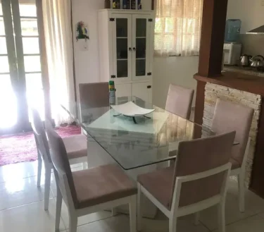 Casa com 4 Quartos à venda, 170m²